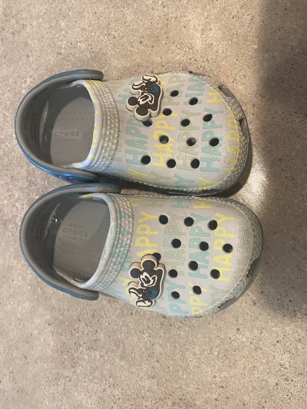 Disney Crocs Mickey Toddler Size 6